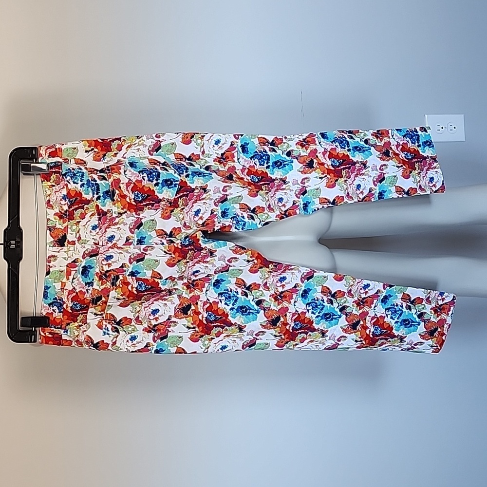 Eric colorful floral Capri pants-8 - Picture 2 of 6
